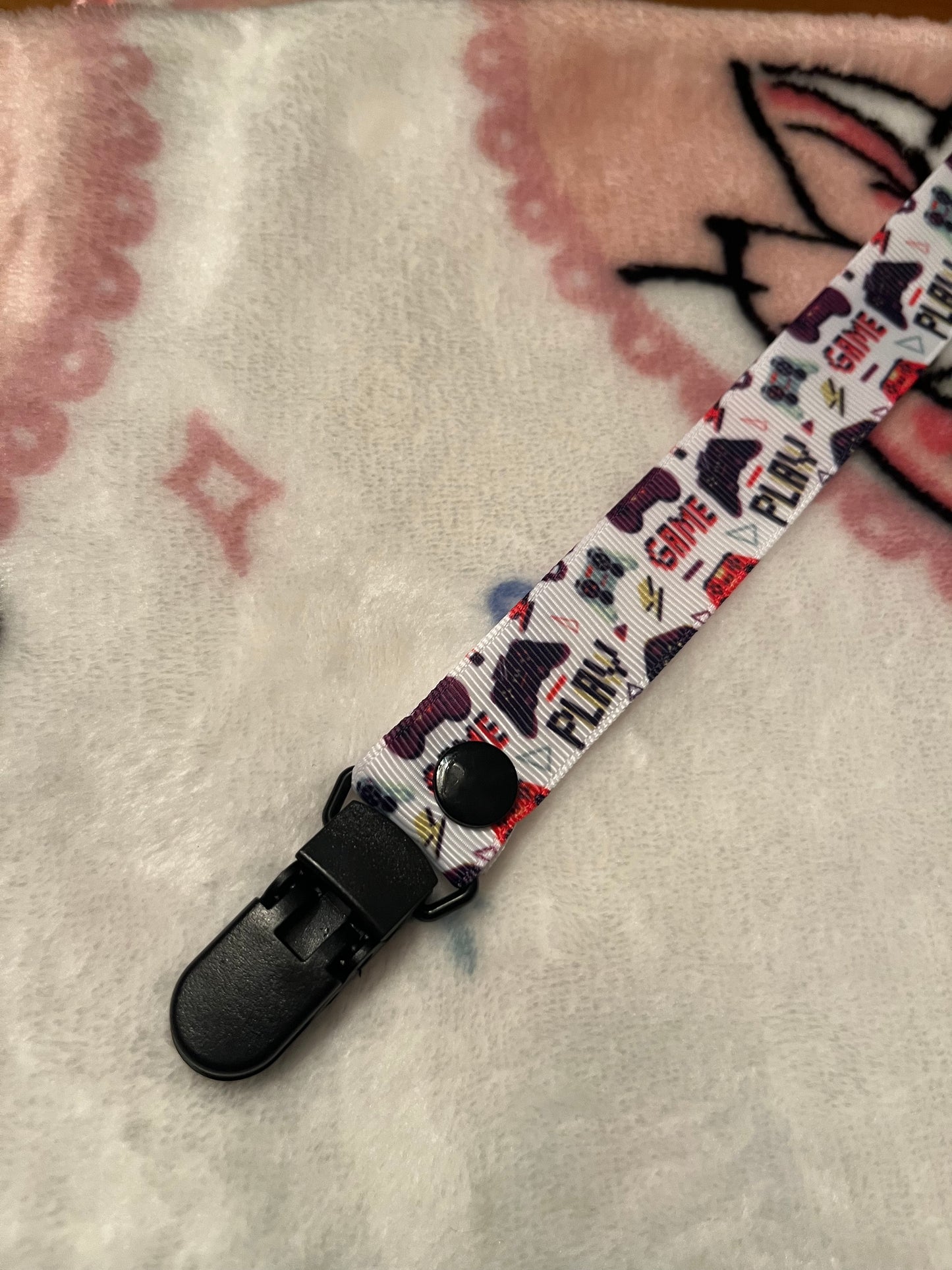 Game Play Pacifier Clip