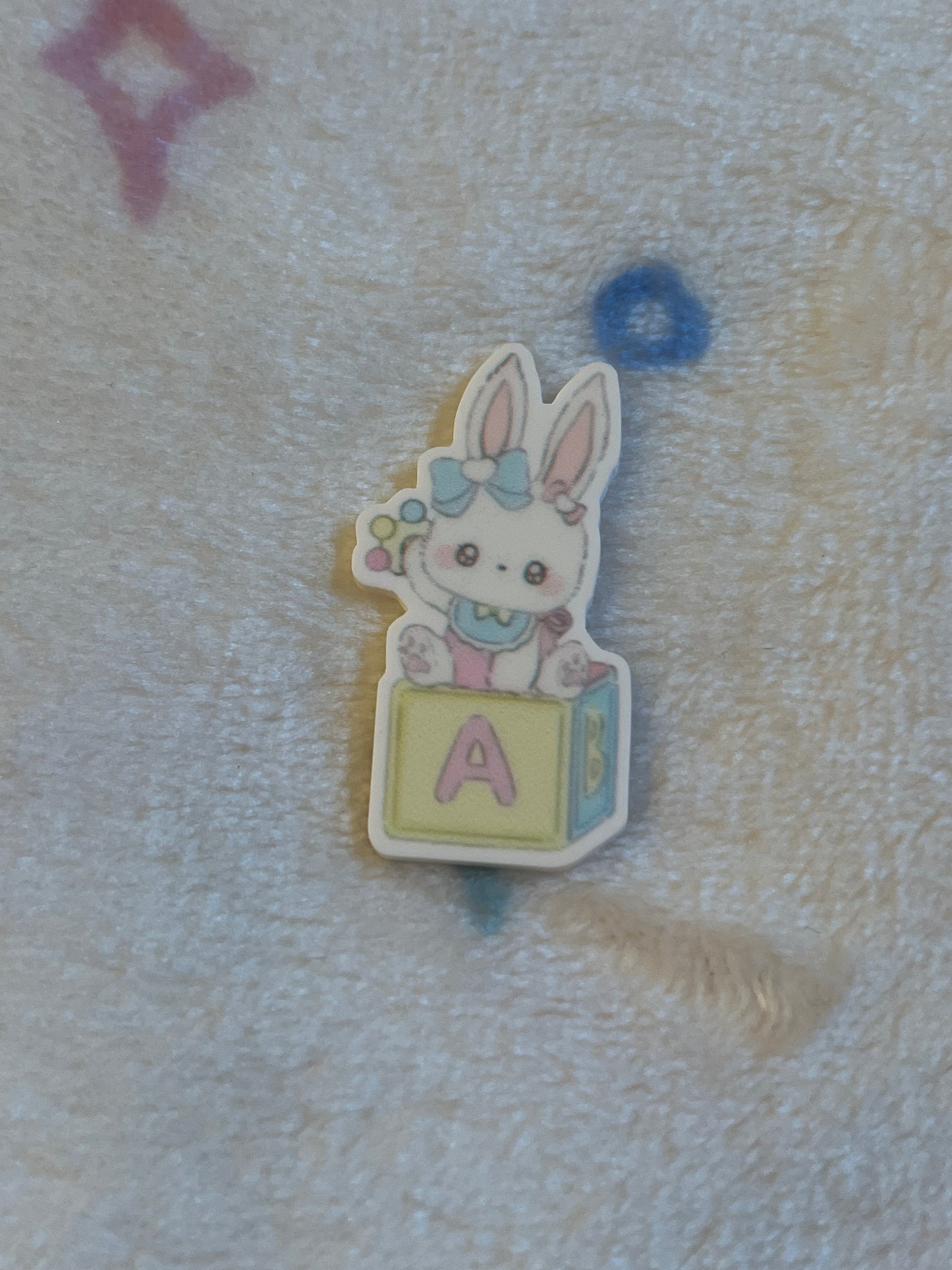 Bunny on Block Planar