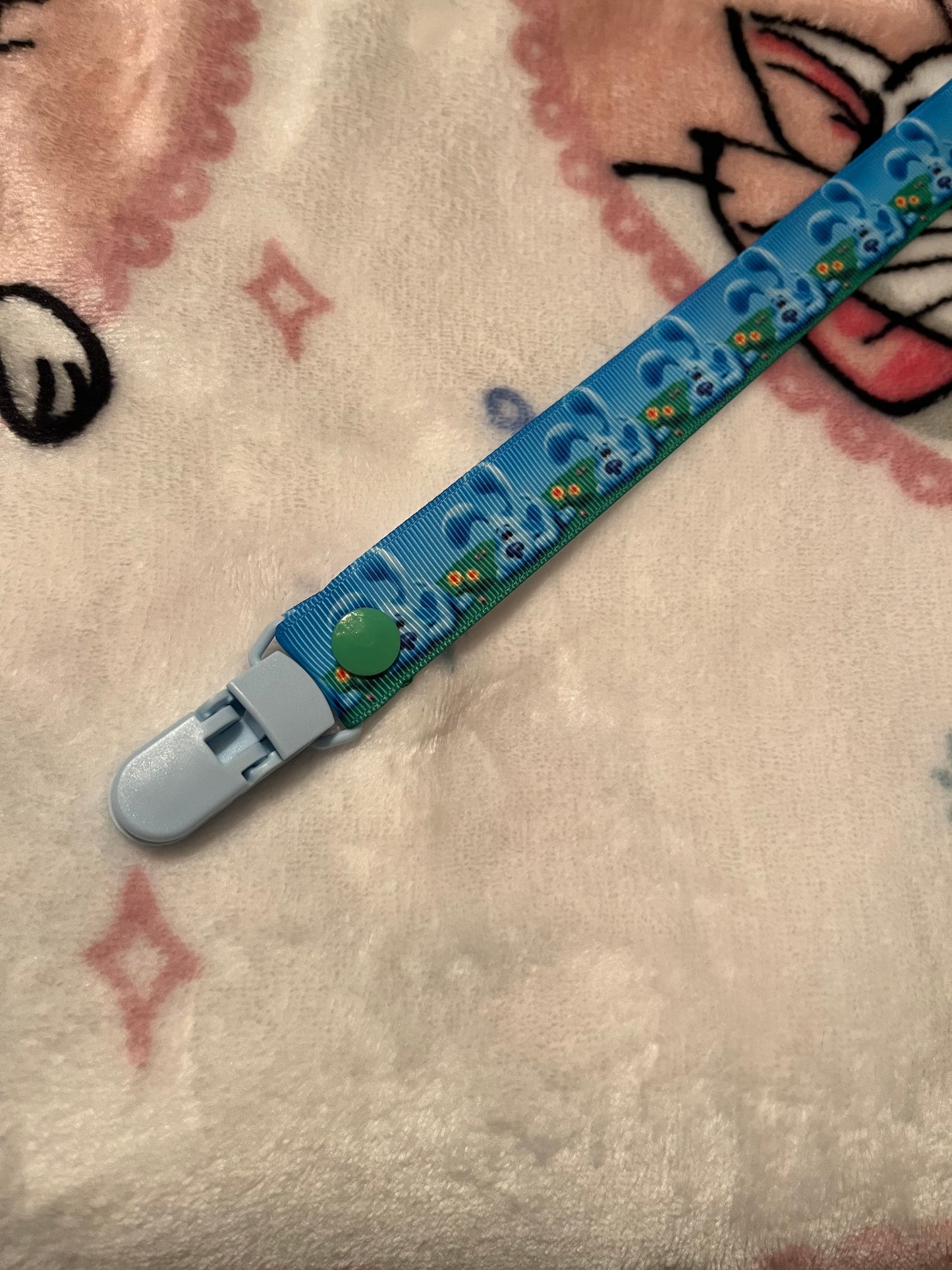 Blue’s Clues and You Pacifier Clip