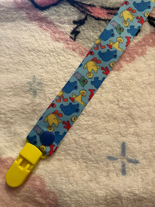 Sesame Street Pacifier Clip