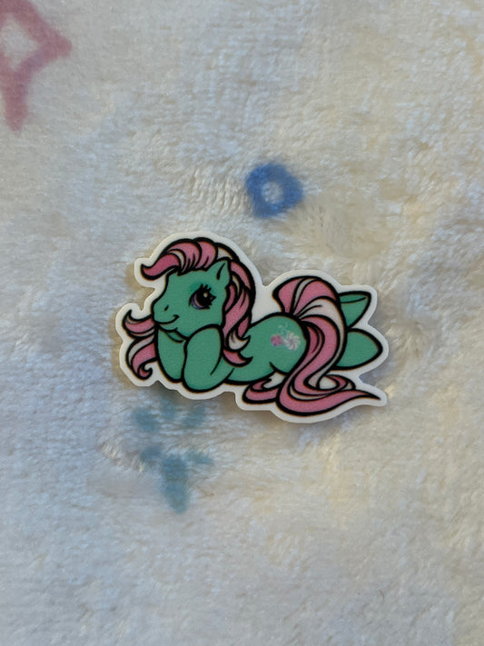 Lying Down Minty Planar