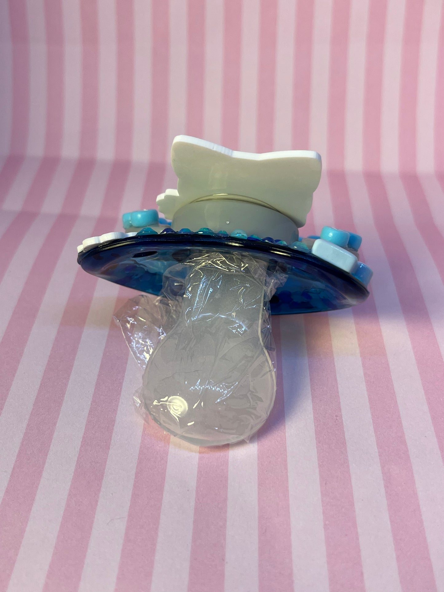 Adorozatorumary Pacifier